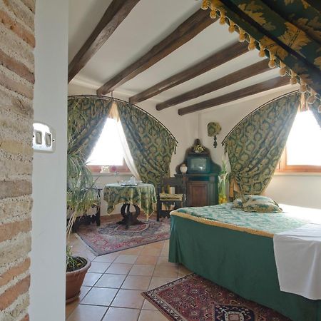 Hotel Ristorante Le Gole Di Ricci Aielli Exterior foto