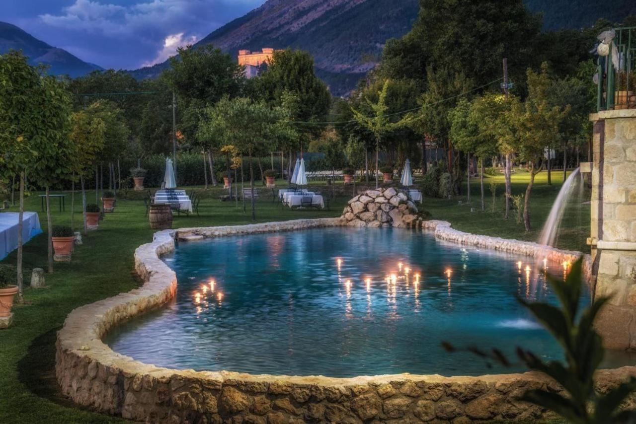 Hotel Ristorante Le Gole Di Ricci Aielli Exterior foto